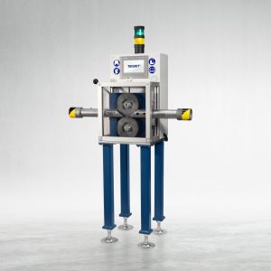 Talurit® The MA 45 ADV - Measuring Machine is a tall, industrial device with a steel frame and four vertical blue legs, specifically designed for the mechanical splicing of wire rope. It comes equipped with central rollers and features an interface with buttons, along with a small light stack at the top displaying the "TALURIT" logo. The surrounding floor is smooth and light-colored. © Copyright Talurit AB. All rights reserved.